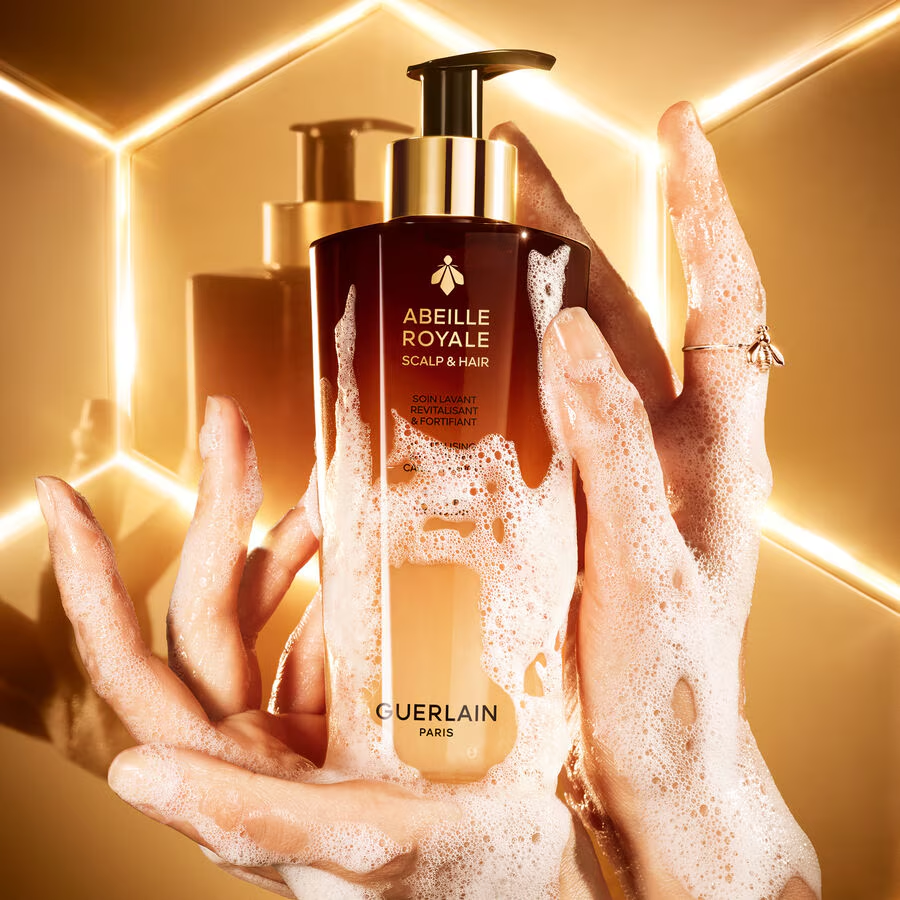 Guerlain - Revitalising & Fortifying Care Shampoo 290ml