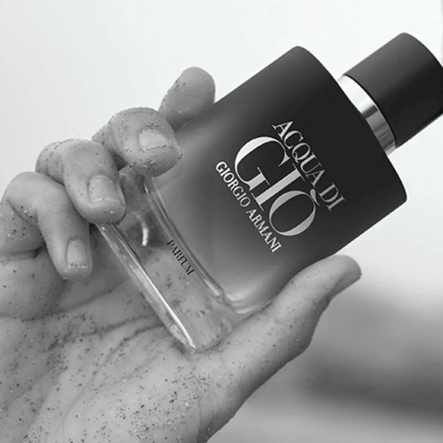 Giorgio Armani - Acqua di Gio Pour Homme Parfum Refillable - Ascent Luxury Cosmetics